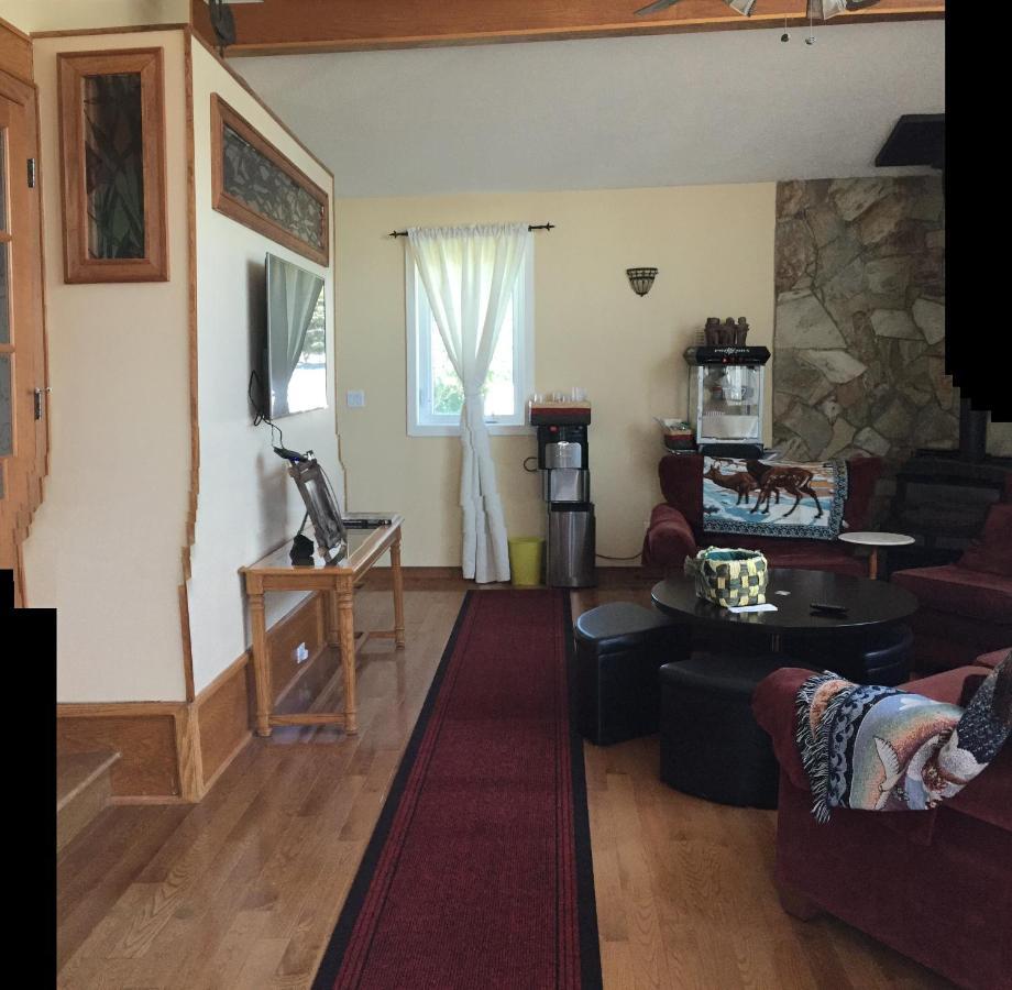 The Calgary Hub Hostel Style Home المظهر الخارجي الصورة